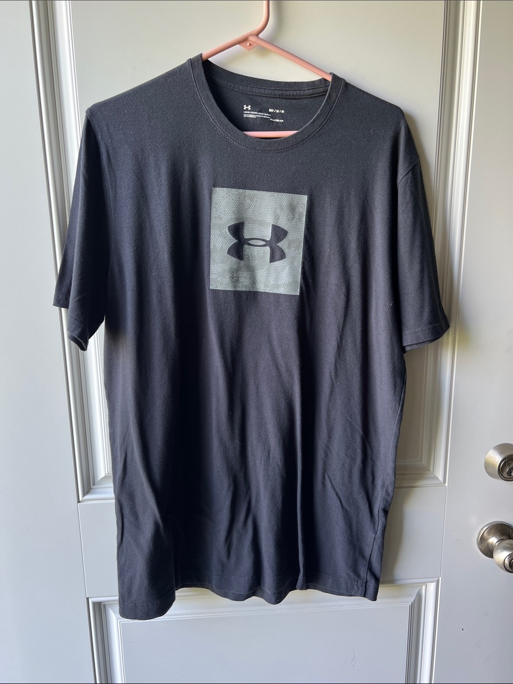 Under Armour Black Short-Sleeve Logo Tee with Gray Box